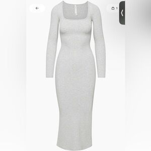 Aritzia Babaton Luxe Lounge Temptations Dress XL Grey